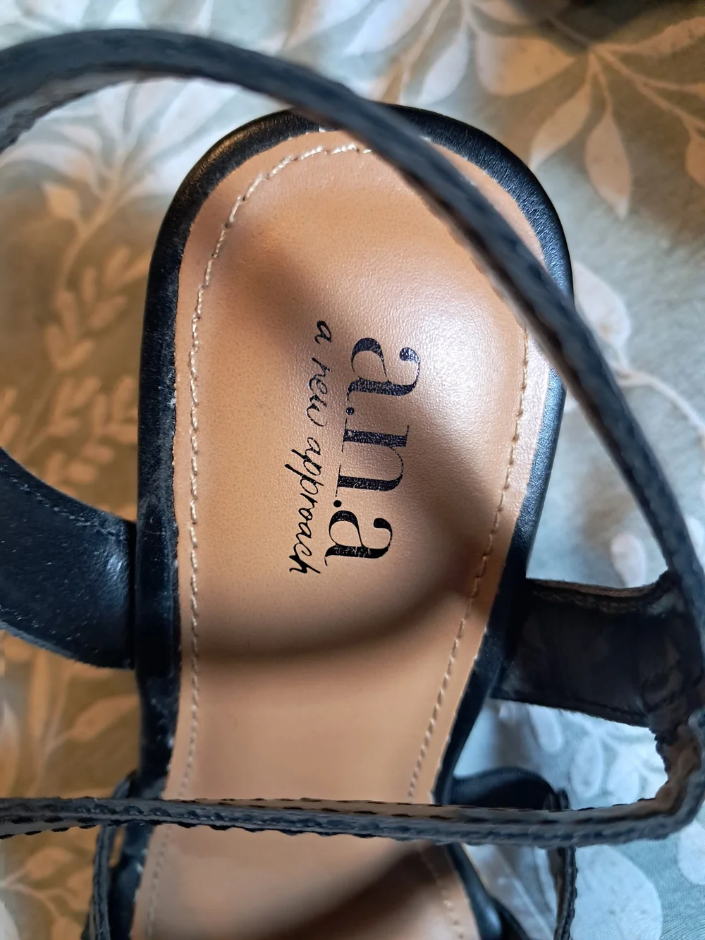 a.n.a Black Strappy Ankle-Buckle Platform Sandals 5.5